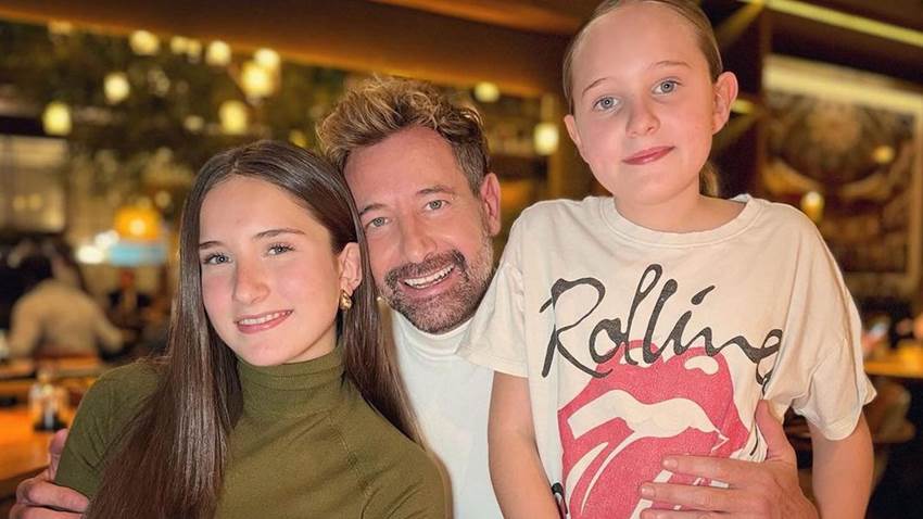 Gabriel Soto disfruta de su verano soñado en Chicago con sus hijas Elissa y Alexa