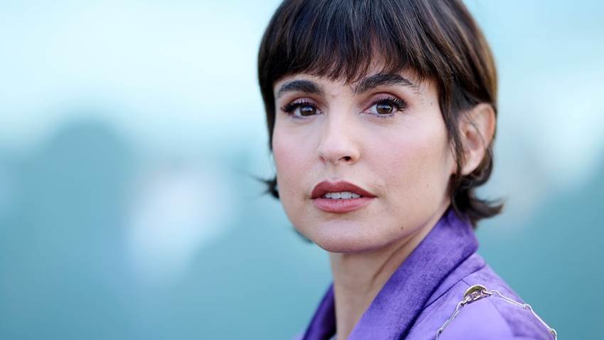 Gael García le dedica un emotivo mensaje de despedida a su amiga, la actriz Verónica Echegui
