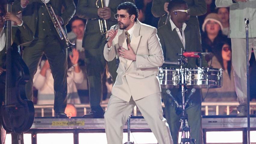 Bad Bunny triunfa durante su primer concierto en México: 'Es mucho cariño y amor'