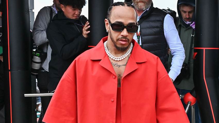 Lewis Hamilton es el nuevo embajador y colaborador de una importante marca de moda