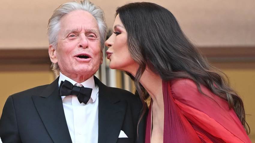 Michael Douglas recuerda el momento en que fue flechado por Catherine Zeta-Jones: ‘Ella era mágica’
