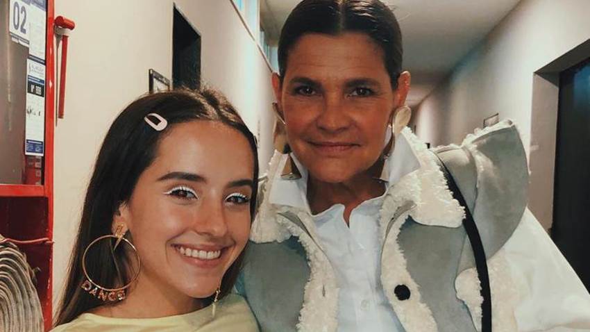 Índigo, la bebé de Evaluna, debuta como modelo de la marca de ropa de su abuela