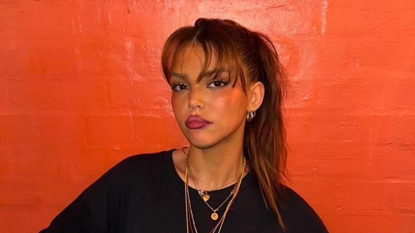 Bu Cuarón se defiende de sus detractores tras las críticas por abrir el concierto de Dua Lipa