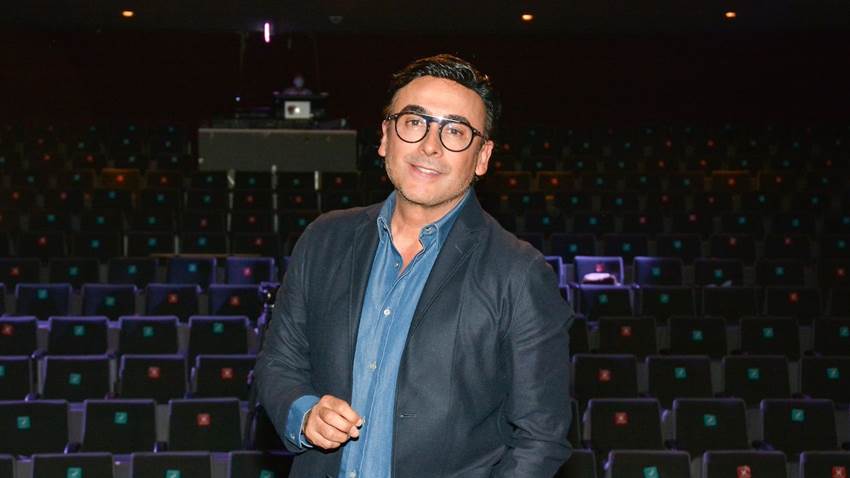 Adal Ramones habla del viaje que hizo a Inglaterra con su ex esposa