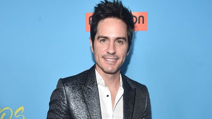 Mauricio Ochmann sí tiene un romance y su nuevo amor es quien lo confirma