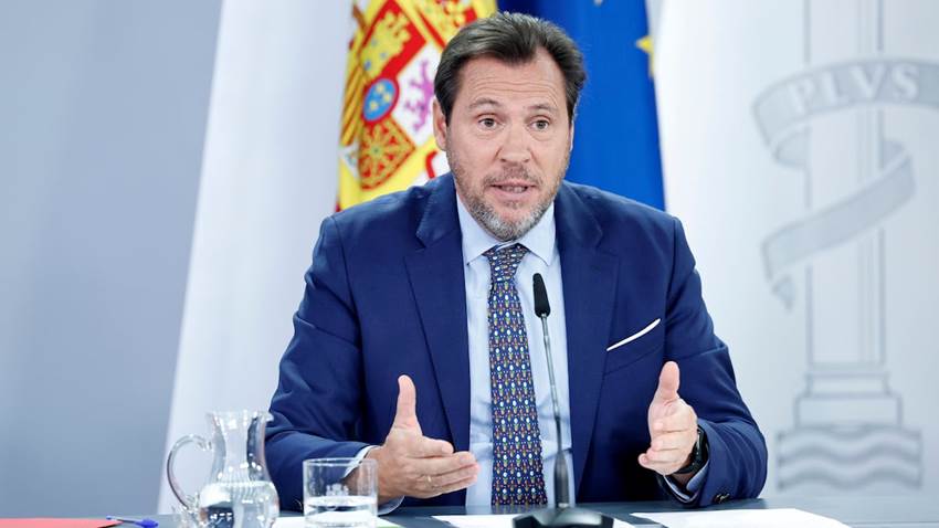 Bronca entre el Gobierno y el PP por la gestión de los incendios en Castilla y León