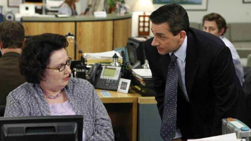 ¿Escuchas chismes en la oficina? Podrían ser terribles para tu salud mental, según la ciencia