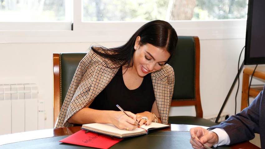 Georgina Rodríguez comparte una increíble anécdota durante un evento de caridad