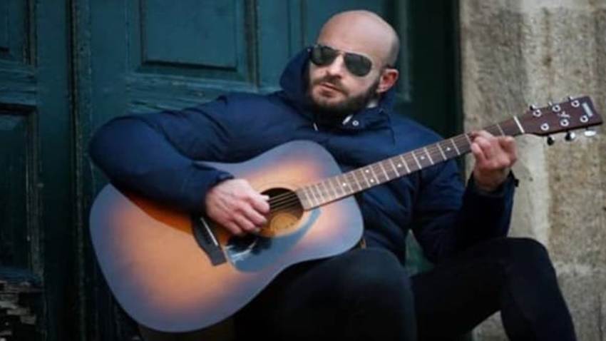 Hany Kauam rinde tributo a los grandes exponentes del merengue con <em>“Botellas”</em>