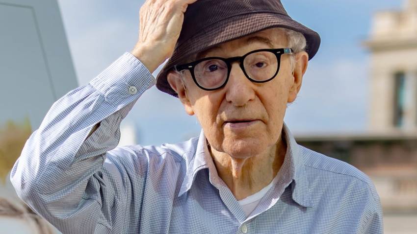 Ayuso patrocina con 1,5 millones de euros la próxima película de Woody Allen para promocionar Madrid