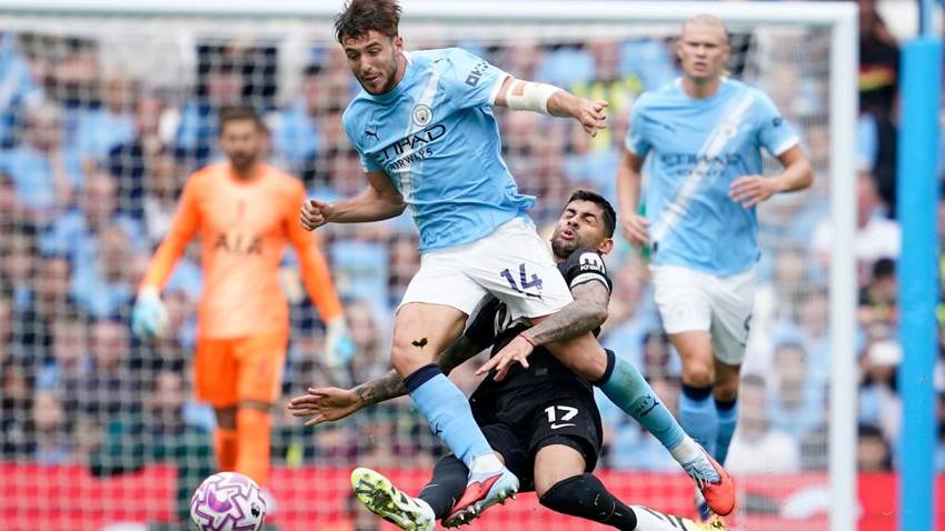 El mediocampo del City se deshace ante el Tottenham