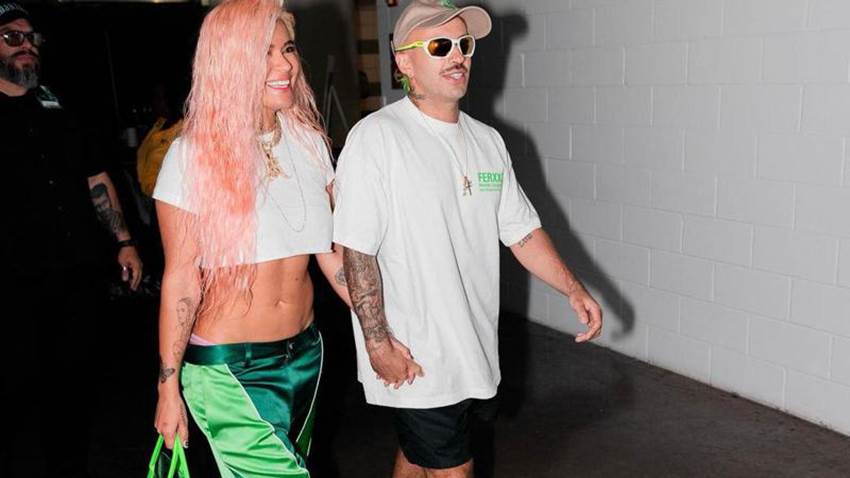 Karol G y Feid se dejan ver juntos y agarrados de la mano, ¿confirman su relación?