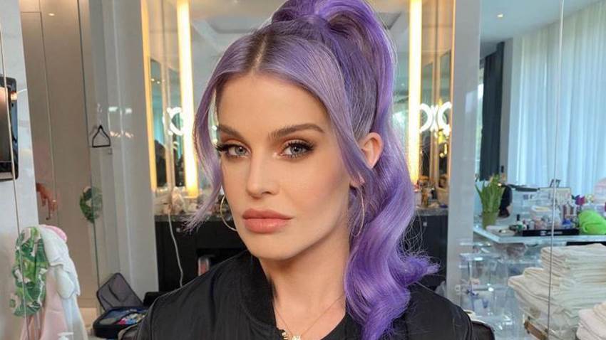 Kelly Osbourne revela que está embarazada de su primer bebé