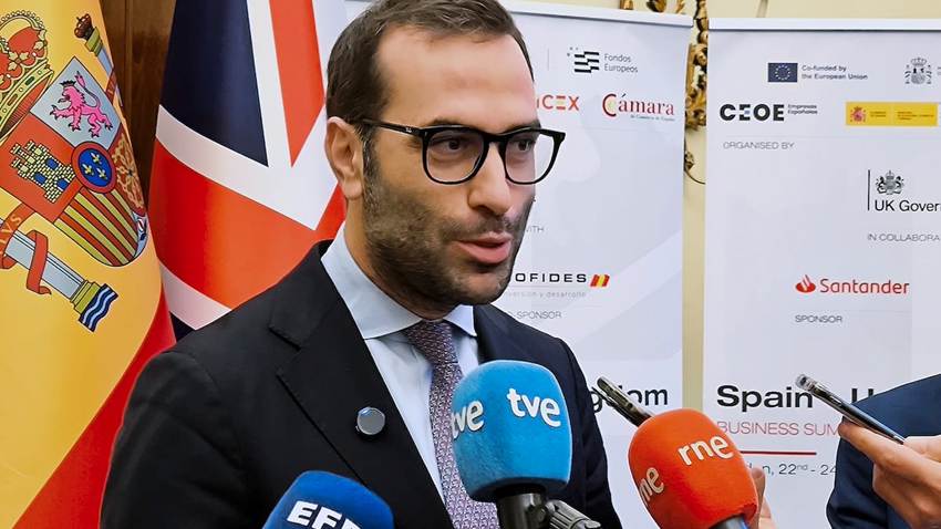 Carlos Cuerpo defiende en Londres avanzar rápido en la movilidad laboral entre el Reino Unido y España
