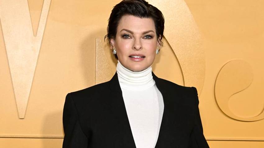 Linda Evangelista revela que cerró las puertas al amor y que ya no se mira en el espejo