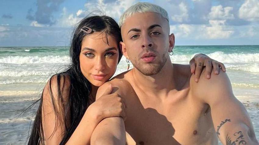 María Becerra se compromete con su novio J Rei