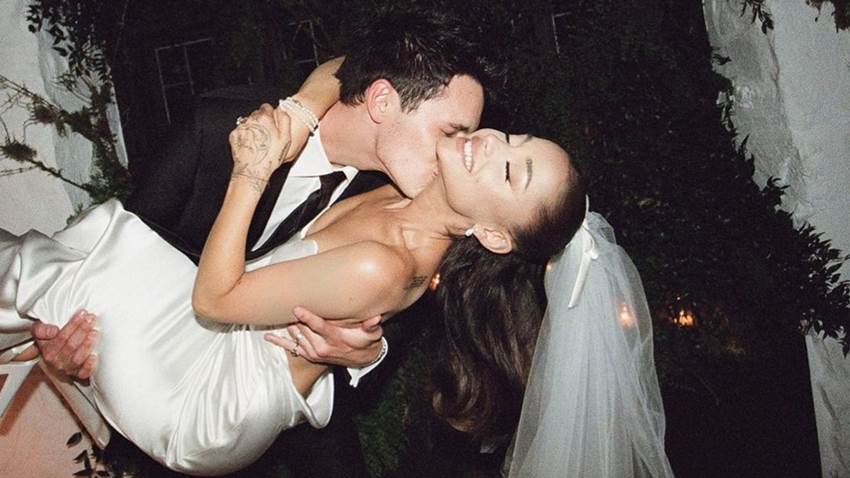 Ariana Grande finalmente comparte fotografías de su íntima boda con Dalton Gomez