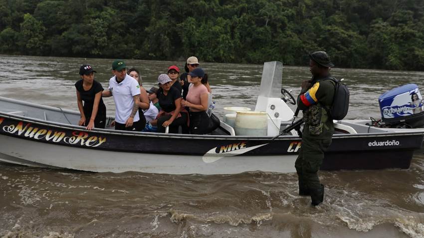 Las disidencias de ‘Iván Mordisco’ liberan a los nueve funcionarios secuestrados en el Cauca