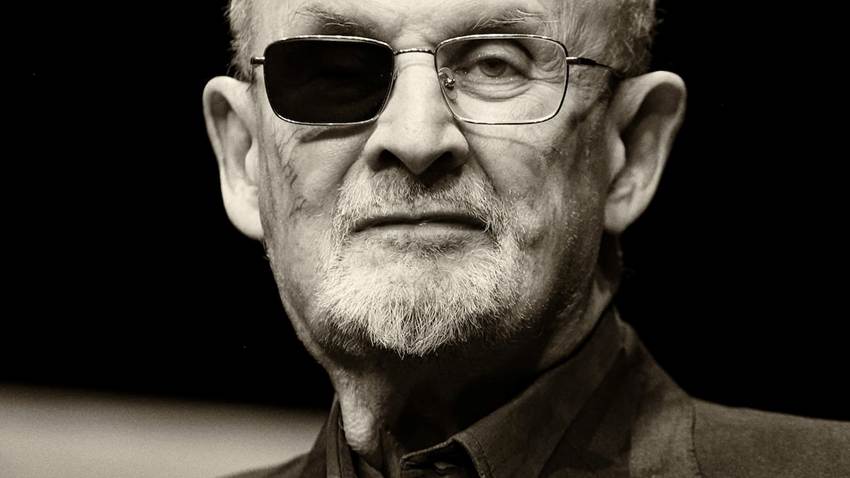 Salman Rushdie a través de sus libros: la risa contra los fanáticos