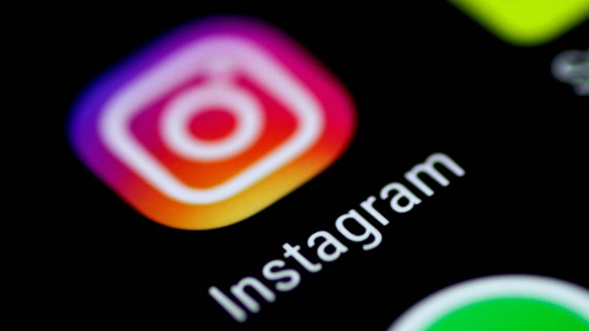 Instagram y Facebook bloquean cuentas de Trump