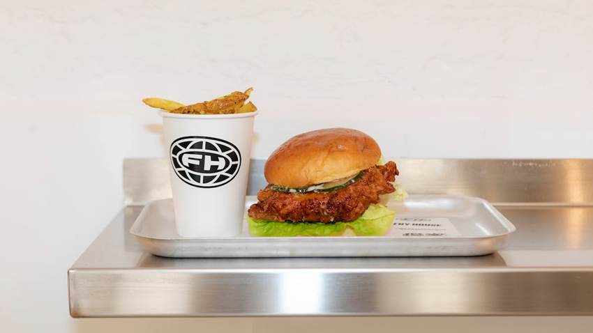 Fry House i TorpedoS: Nous locals a Barcelona confirmen que segueix l’idil·li amb l’hamburguesa i els entrepans