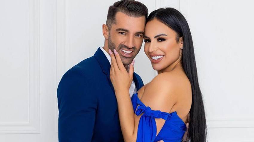 Toni Costa no puede más y rompe en llanto por su novia Evelyn Beltrán