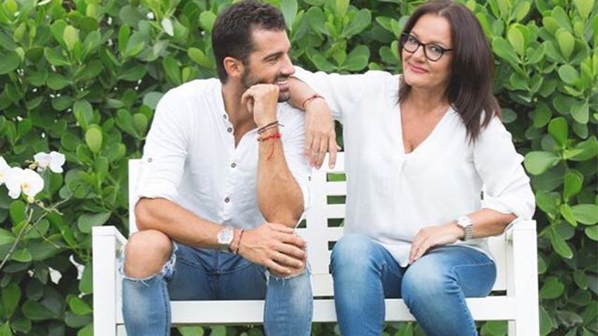 Mamá de Toni Costa defiende a su hijo ante las críticas por su separación