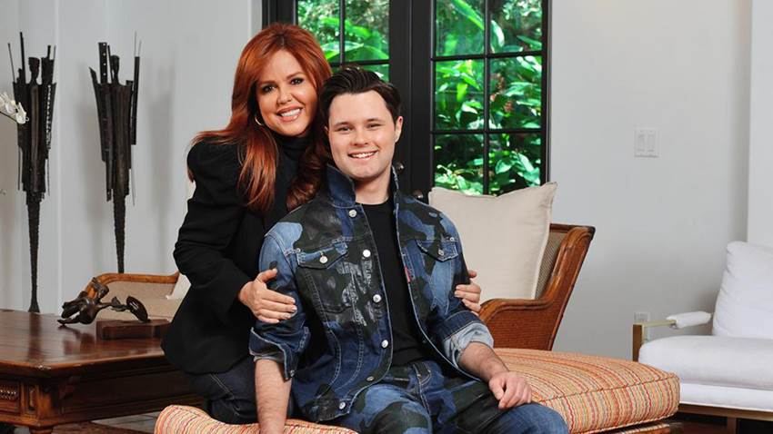 María Celeste Arrarás y su hijo Adrián Vadim van rumbo al estrellato