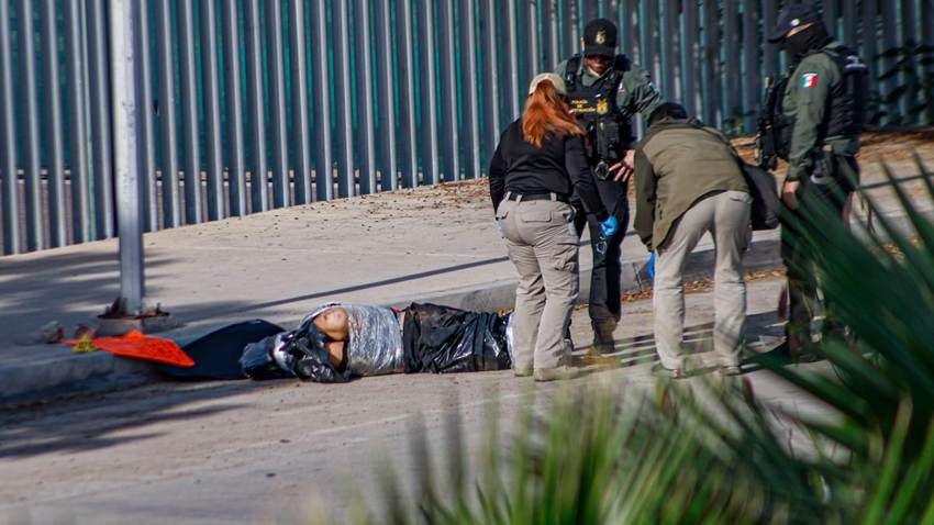 La guerra en Sinaloa se cobra ya la vida de 77 policías
