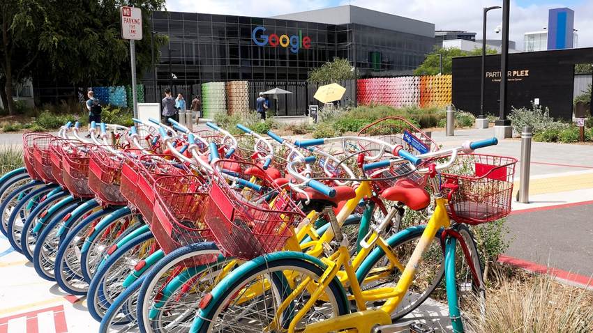 Los negocios de publicidad y la nube empujan los beneficios de  Alphabet hasta los 81.700 millones de dólares en el segundo trimestre